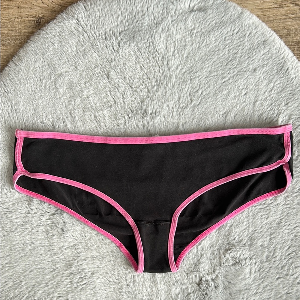 2010 Y2K Vintage PINK Victoria's Secret “I Get Around” Extra Low Rise Panty L - Picture 2 of 5